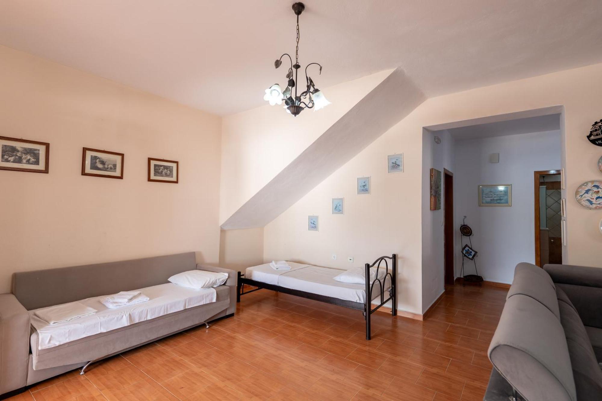 Cozy Apartments Downtown Ксаміл Екстер'єр фото