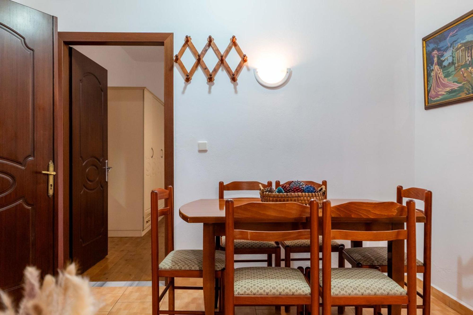 Cozy Apartments Downtown Ксаміл Екстер'єр фото